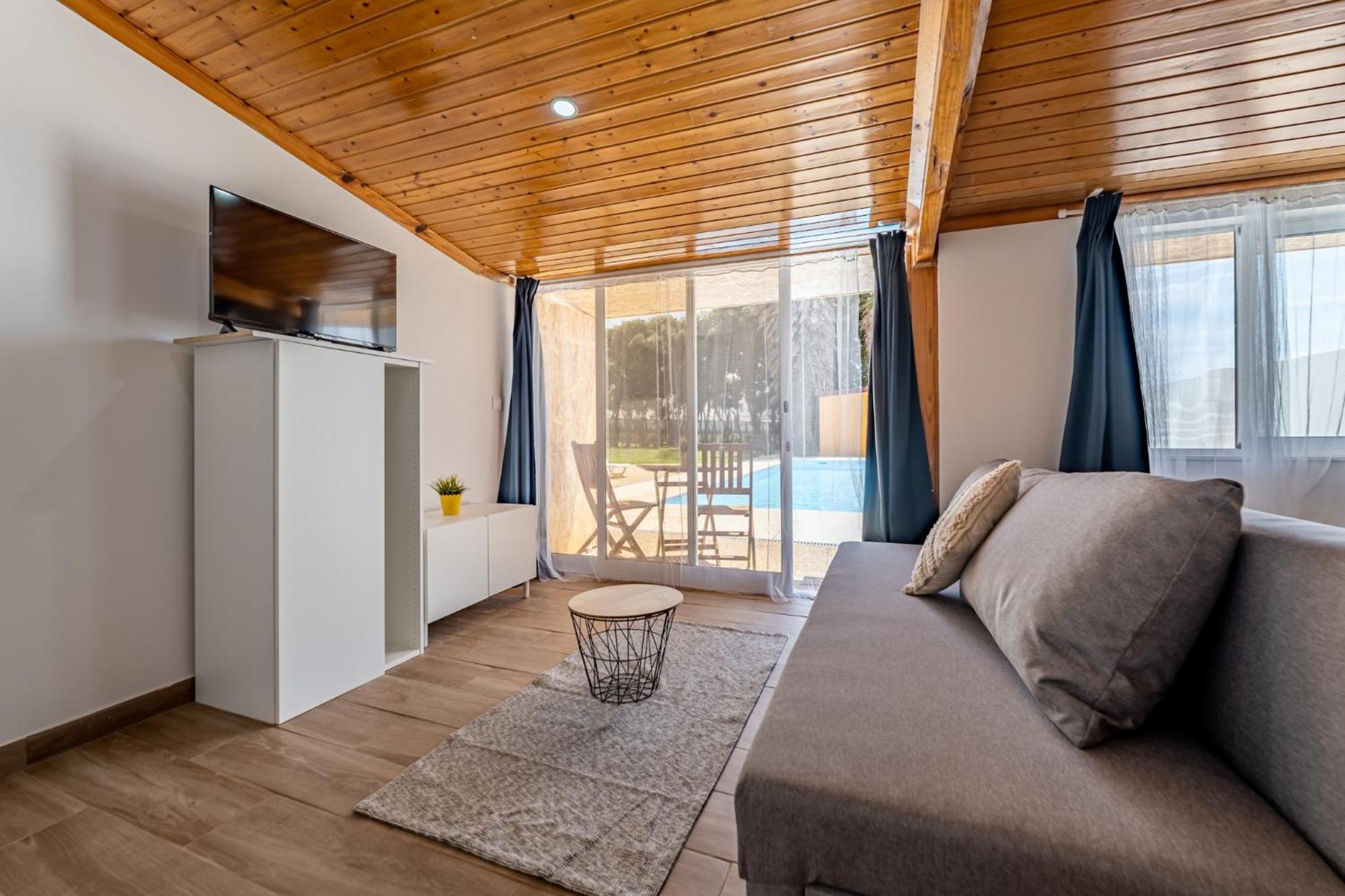 Wake Up With The Sea Breeze- House With Pool Ap1 Lägenhet Lavra Exteriör bild